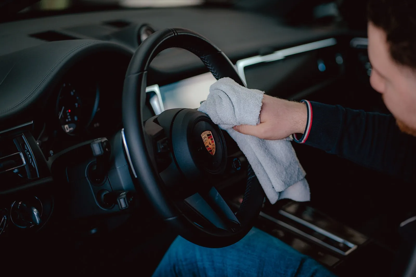 Innenraumaufbereitung eines Porsche